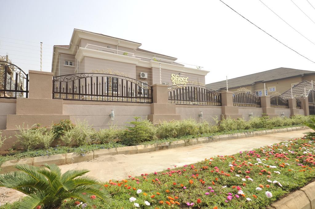 Sheer Luxury Apartments And Suites Abuja Exteriör bild
