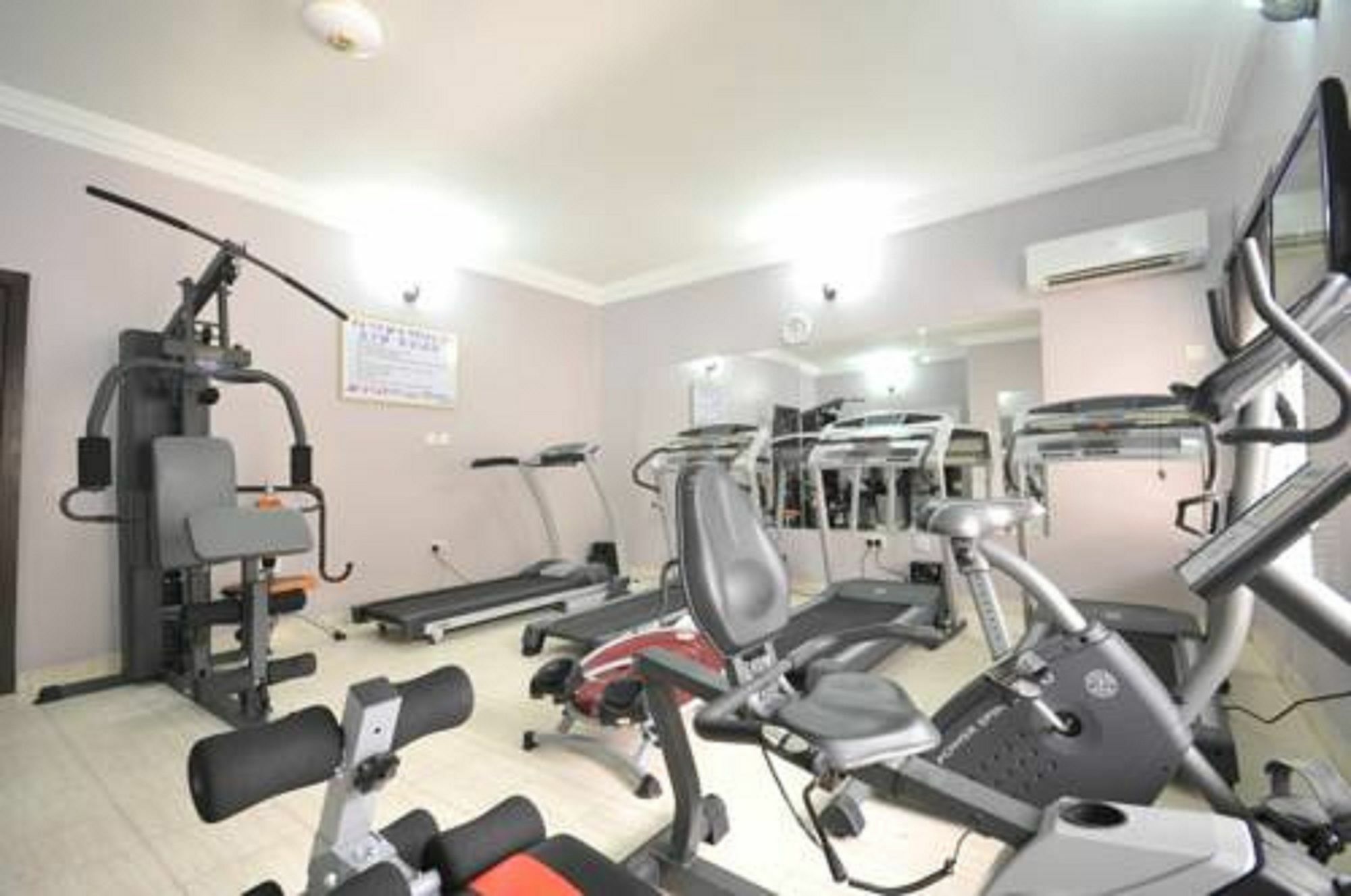 Sheer Luxury Apartments And Suites Abuja Exteriör bild